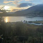 Tromso, Lyngen, Aurora Borealis, Ski, Fishing شقة ترومسو