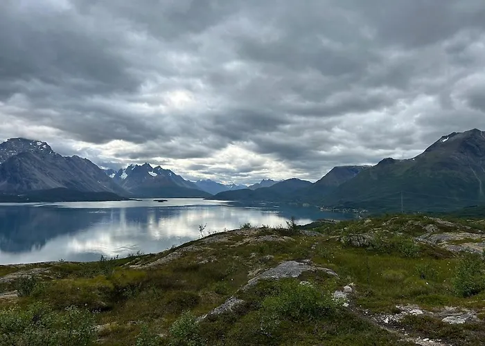 Tromso, Lyngen, Aurora Borealis, Ski, Fishing *